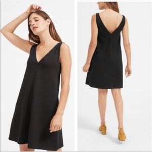 Everlane ponte deep v neck shift dress